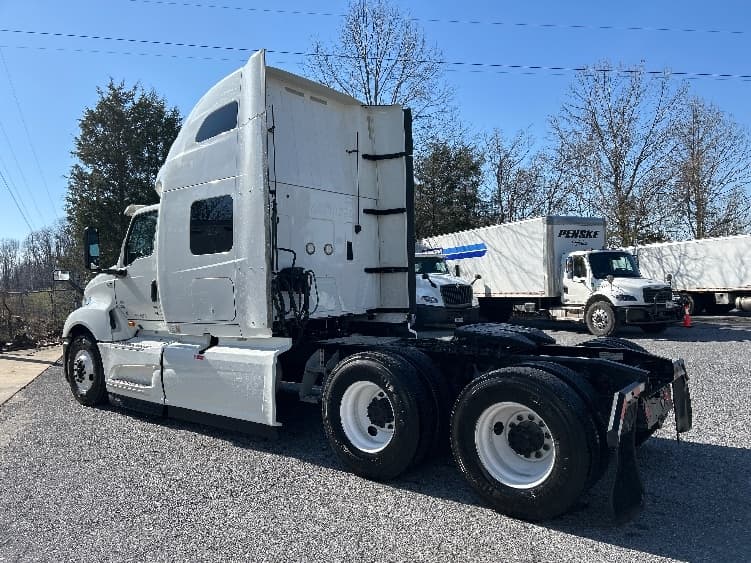 2019 International LT in Blountville, TN — photo 5