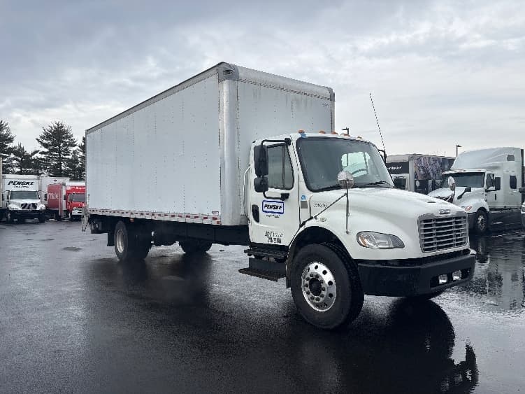 2019 Freightliner M2 106
