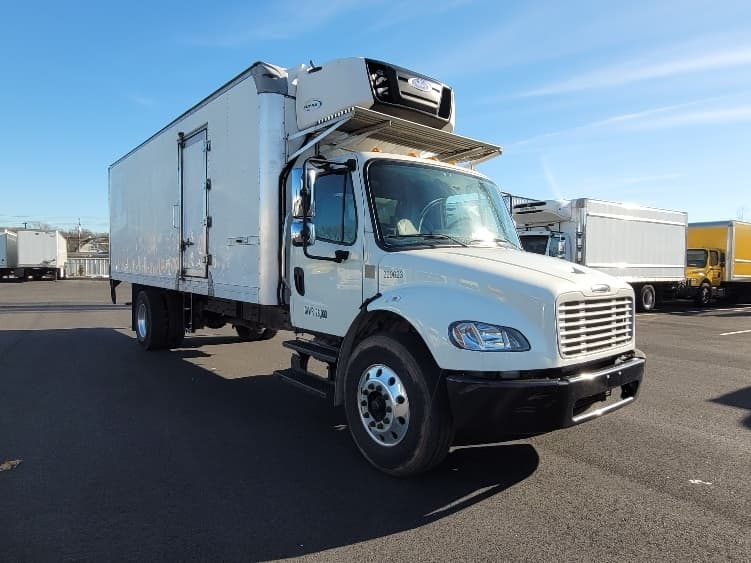 2019 Freightliner M2 106