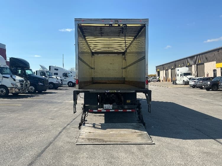 2019 Freightliner M2 106 in La Porte, IN — photo 9