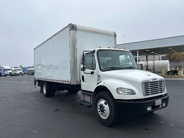 2019 Freightliner M2 106