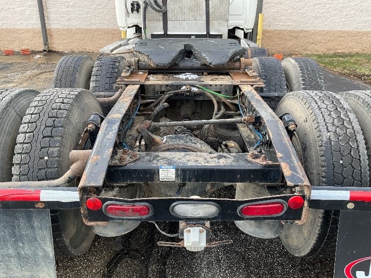2019 Freightliner Cascadia in La Porte, IN — photo 6