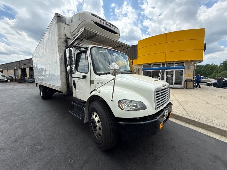 2019 Freightliner M2 106