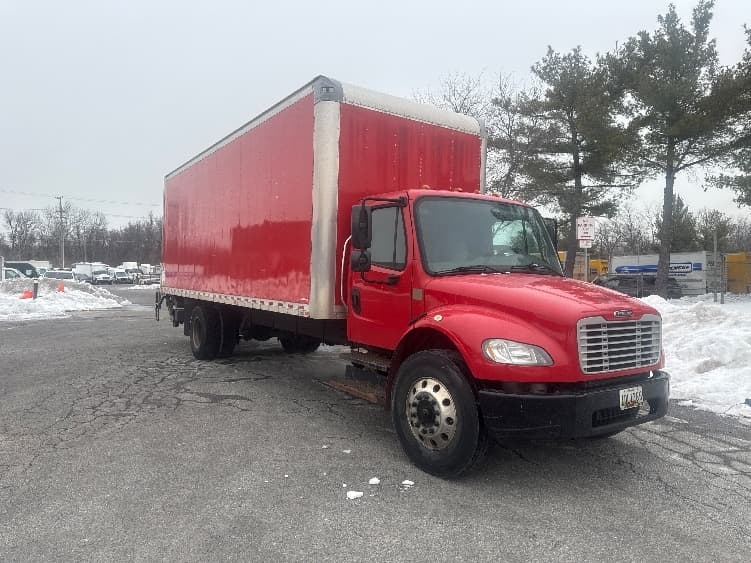 2019 Freightliner M2 106