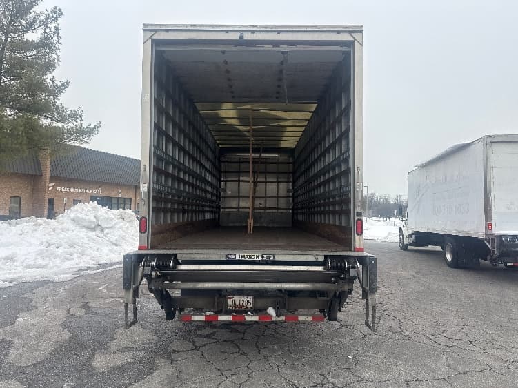 2019 Freightliner M2 106 in Baltimore, MD — photo 8