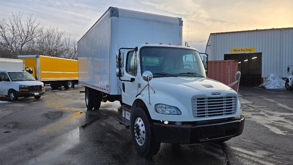 2019 Freightliner M2 106