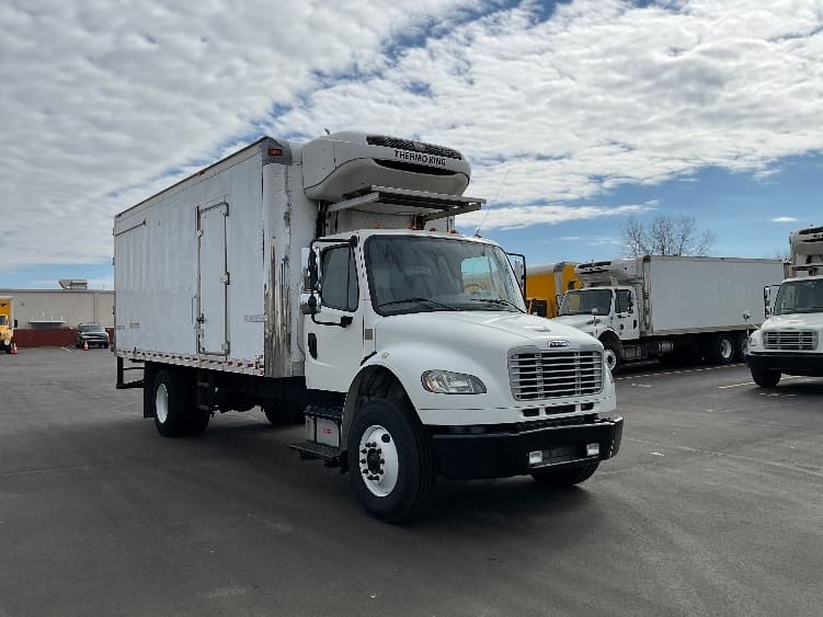 2019 Freightliner M2 106