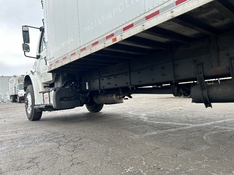 2019 Freightliner M2 106 in Indianapolis, IN — photo 5