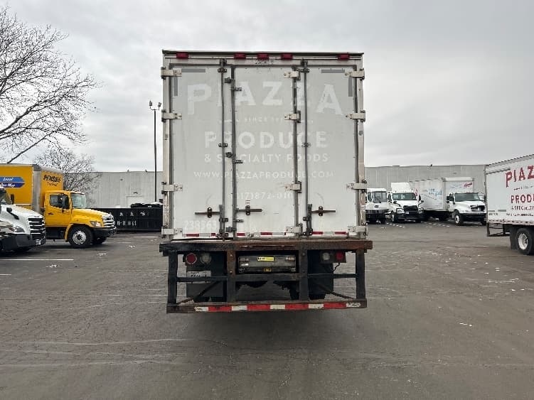 2019 Freightliner M2 106 in Indianapolis, IN — photo 7