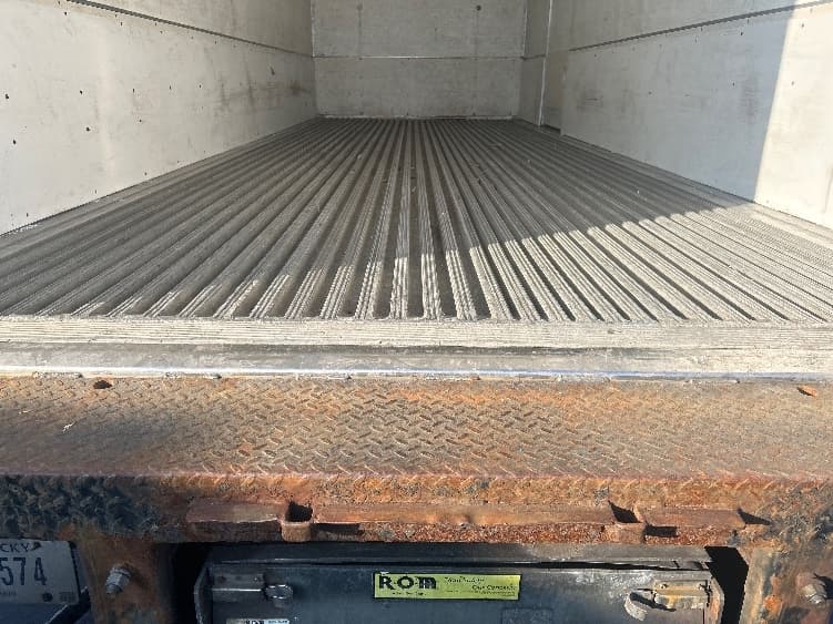 2019 Freightliner M2 106 in Indianapolis, IN — photo 9