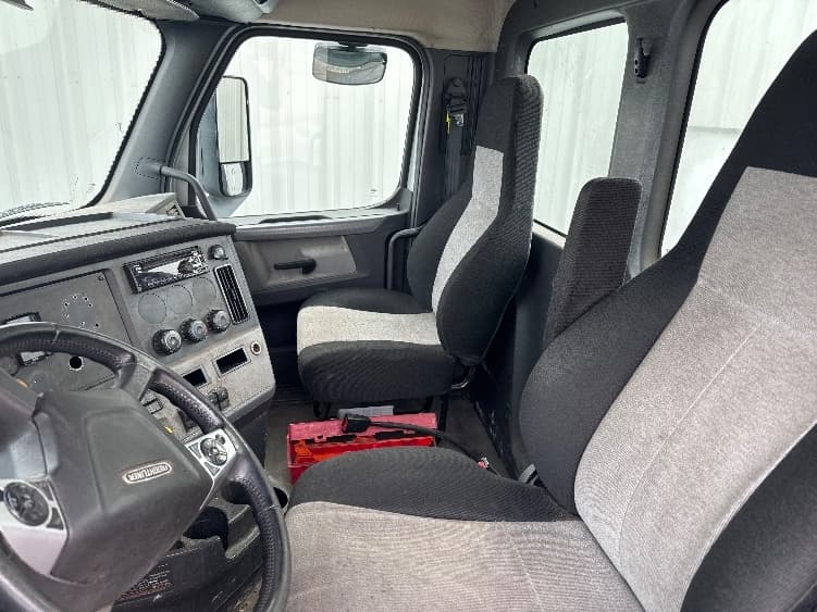 2019 Freightliner Cascadia in Nashville (Mount Juliet), TN — photo 10