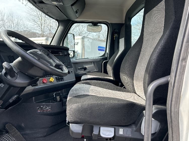 2019 Freightliner Cascadia in Blountville, TN — photo 10
