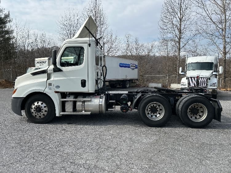2019 Freightliner Cascadia in Blountville, TN — photo 4