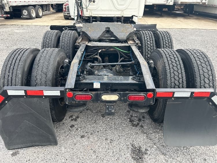 2019 Freightliner Cascadia in Blountville, TN — photo 6