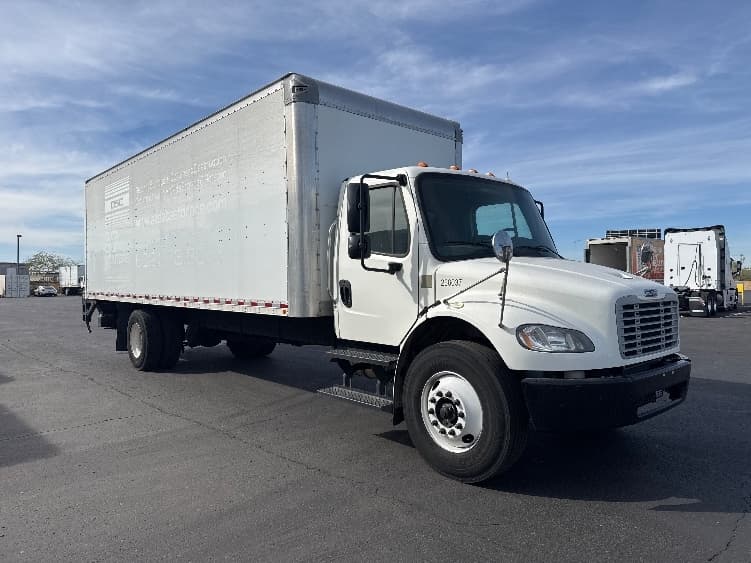 2019 Freightliner M2 106