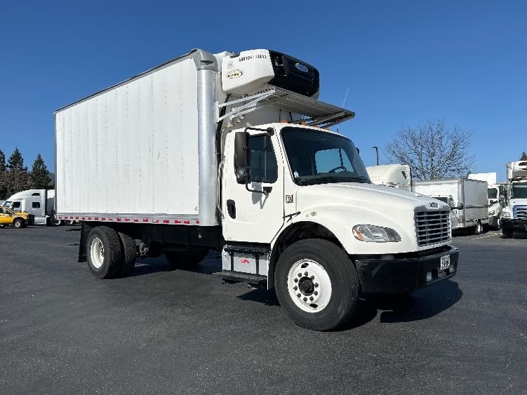 2019 Freightliner M2 106