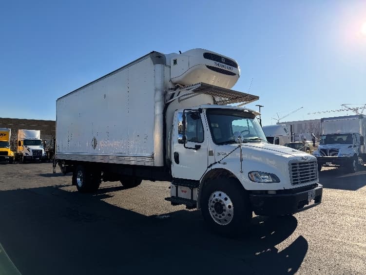 2019 Freightliner M2 106