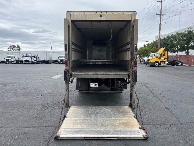 2019 Freightliner M2 106 in La Mirada, CA — photo 9