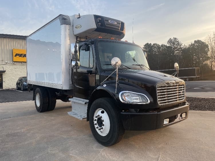2019 Freightliner M2 106