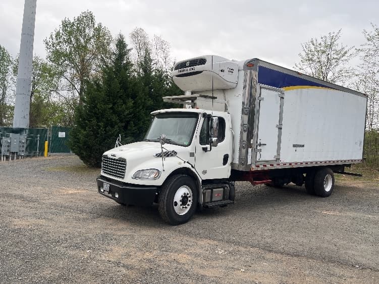 2019 Freightliner M2 106