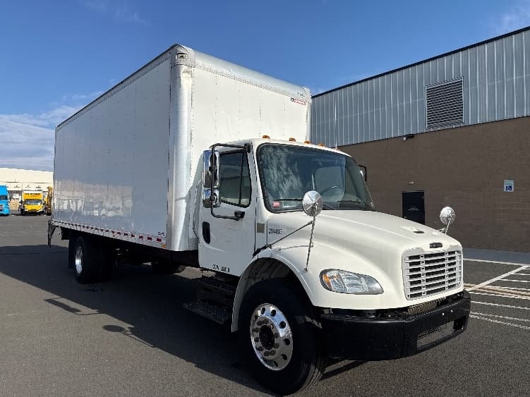 2019 Freightliner M2 106