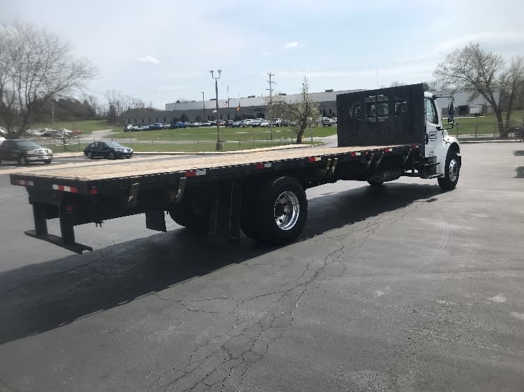 2019 Freightliner M2 106 in Harrisburg, PA — photo 10