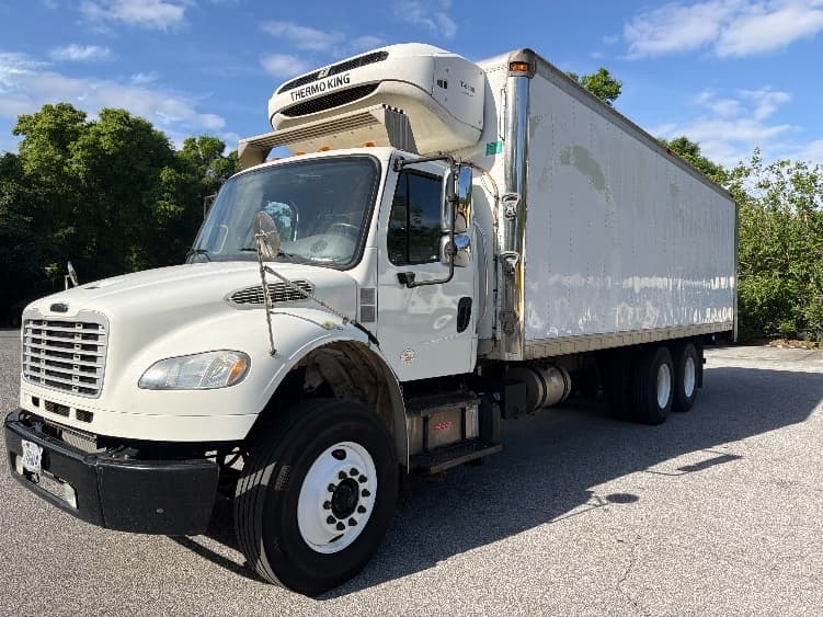 2017 Freightliner M2 106 in Pensacola, FL — photo 3