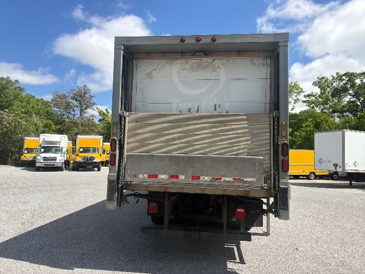 2017 Freightliner M2 106 in Pensacola, FL — photo 7