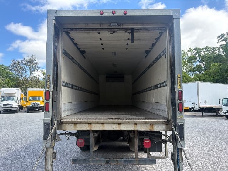 2017 Freightliner M2 106 in Pensacola, FL — photo 8