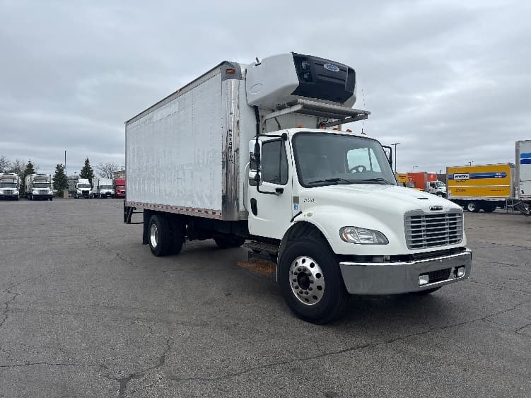 2020 Freightliner M2 106