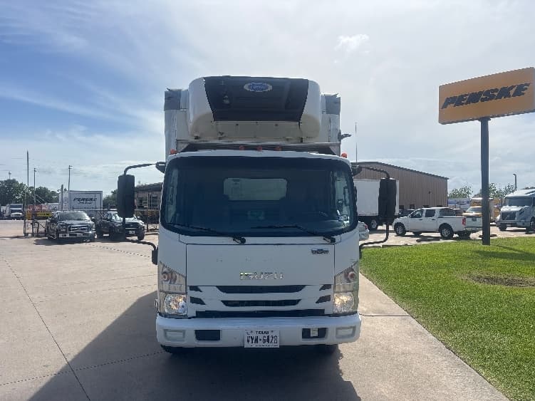 2019 Isuzu NRR in Houston, TX — photo 2
