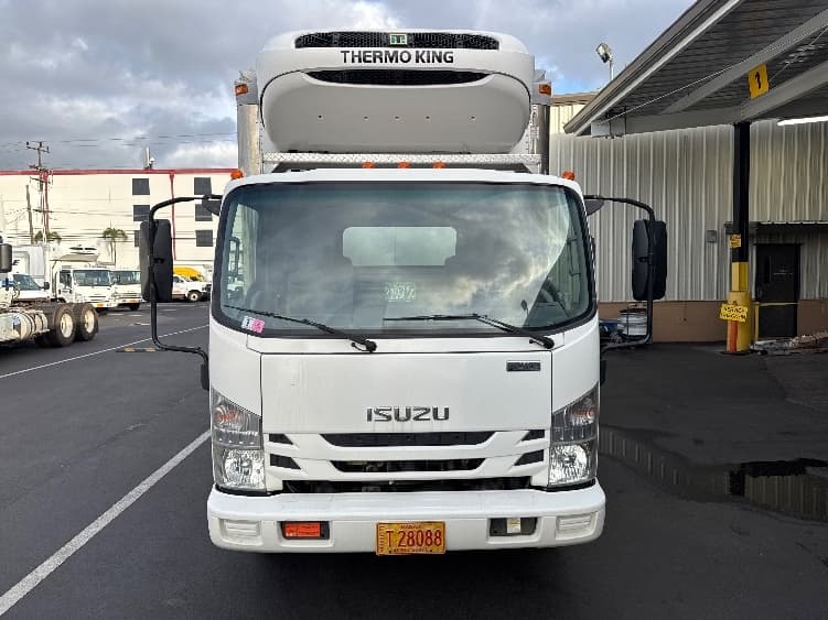 2019 Isuzu NQR in Torrance, CA — photo 2
