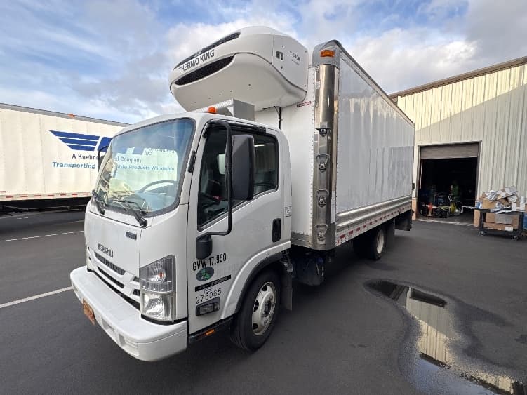 2019 Isuzu NQR in Torrance, CA — photo 3