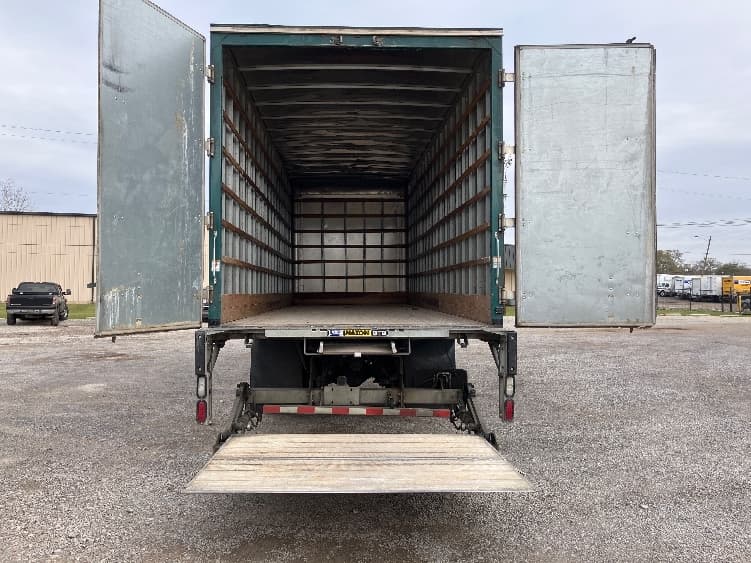 2019 Freightliner M2 106 in Pensacola, FL — photo 9