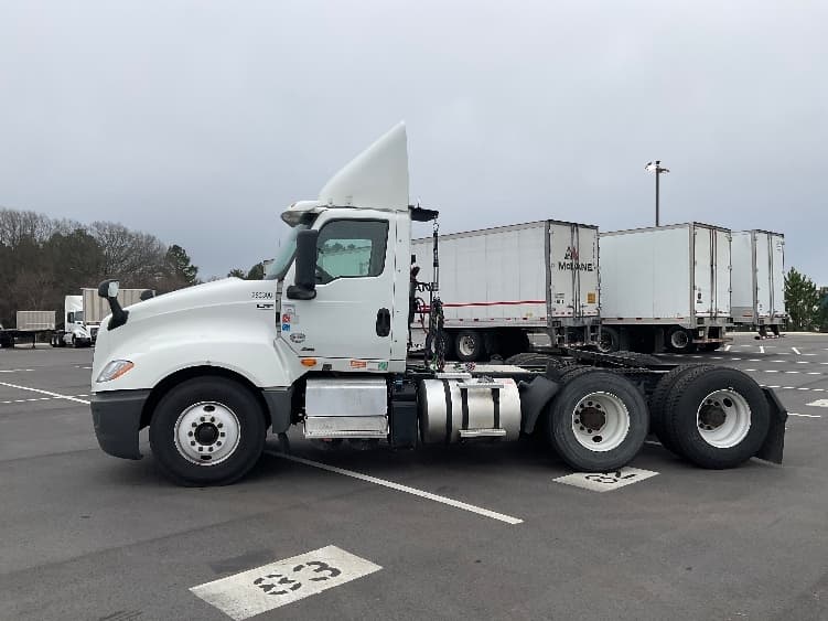 2019 International LT in Concord, NC — photo 4