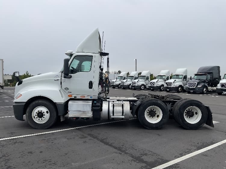 2019 International LT in Concord, NC — photo 4