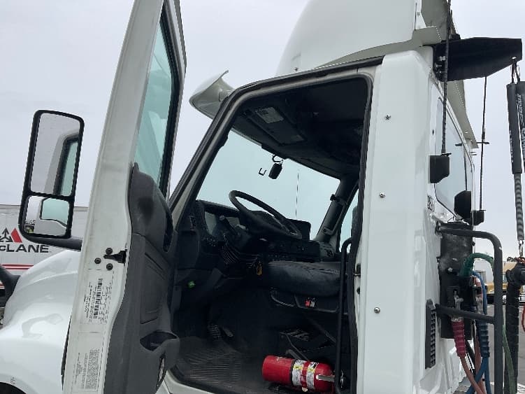 2019 International LT in Concord, NC — photo 9