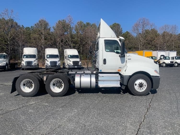 2019 International LT in Concord, NC — photo 8
