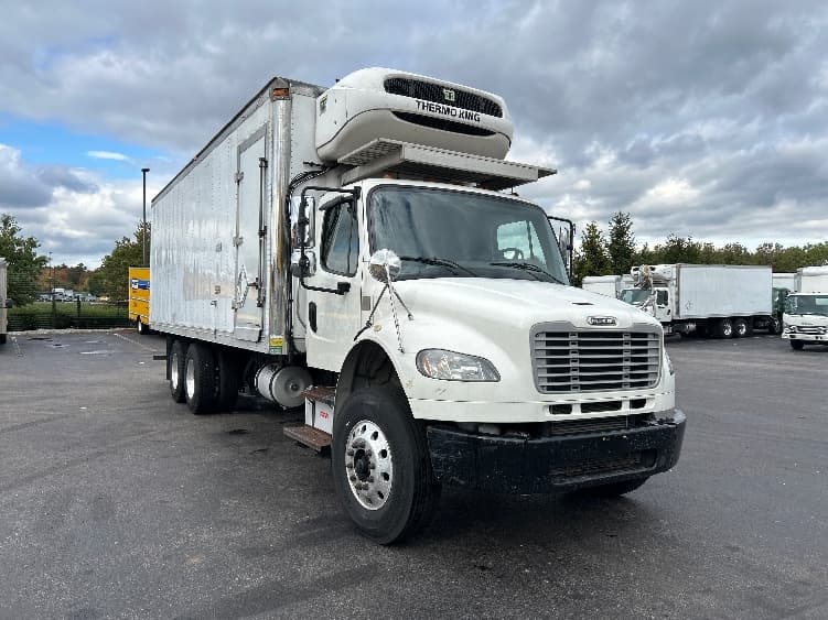 2020 Freightliner M2 106