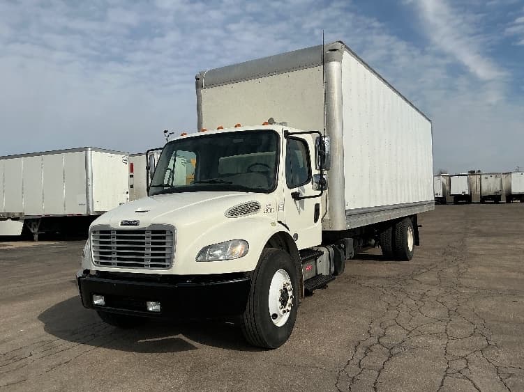 2020 Freightliner M2 106 in Elkhart, IN — photo 3