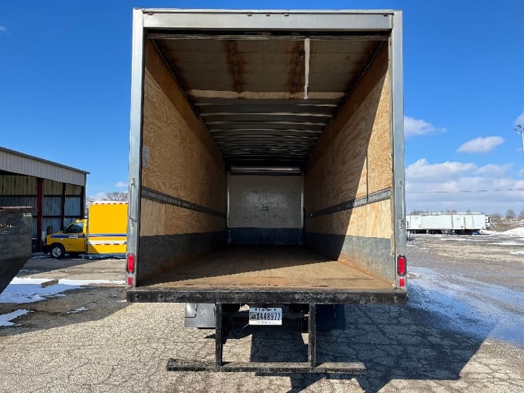 2020 Freightliner M2 106 in Elkhart, IN — photo 8