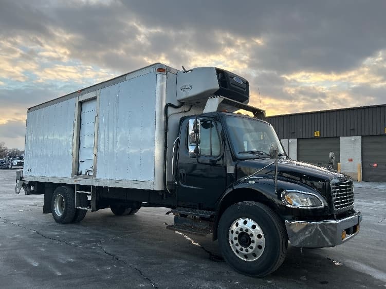 2020 Freightliner M2 106