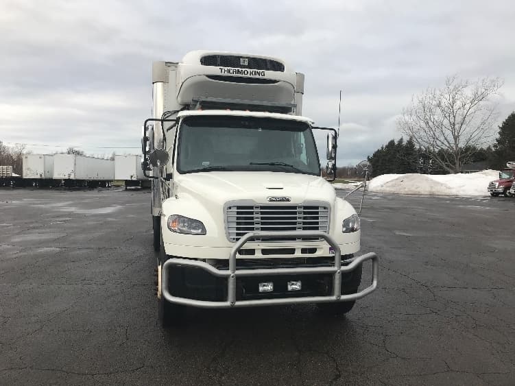 2020 Freightliner M2 106 in Fredonia, NY — photo 2
