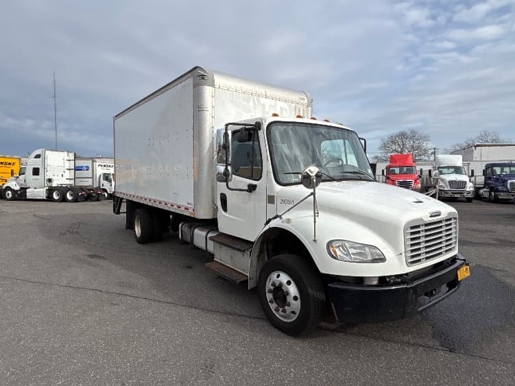 2019 Freightliner M2 106