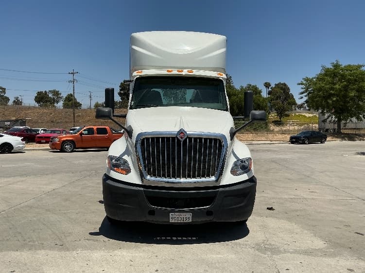 2020 International LT in Fontana, CA — photo 2