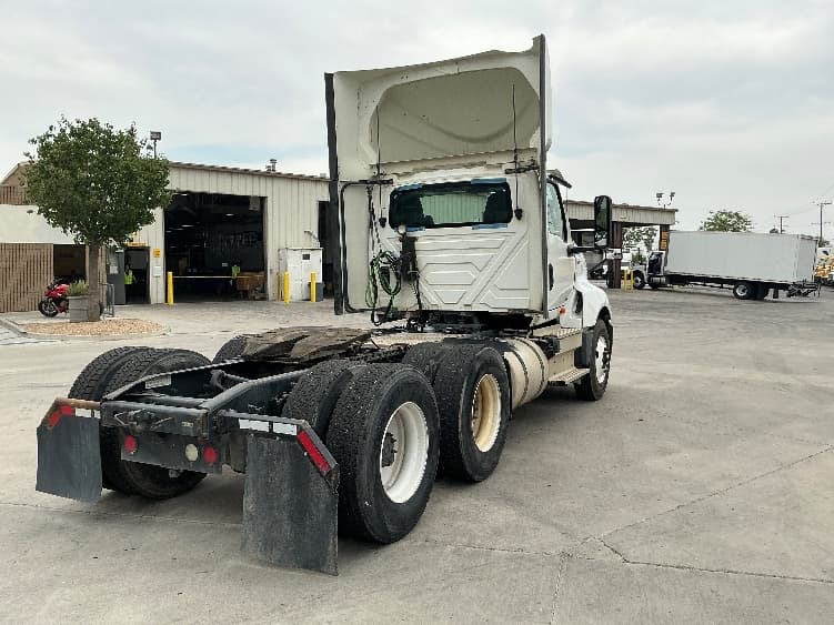 2020 International LT in Fontana, CA — photo 7