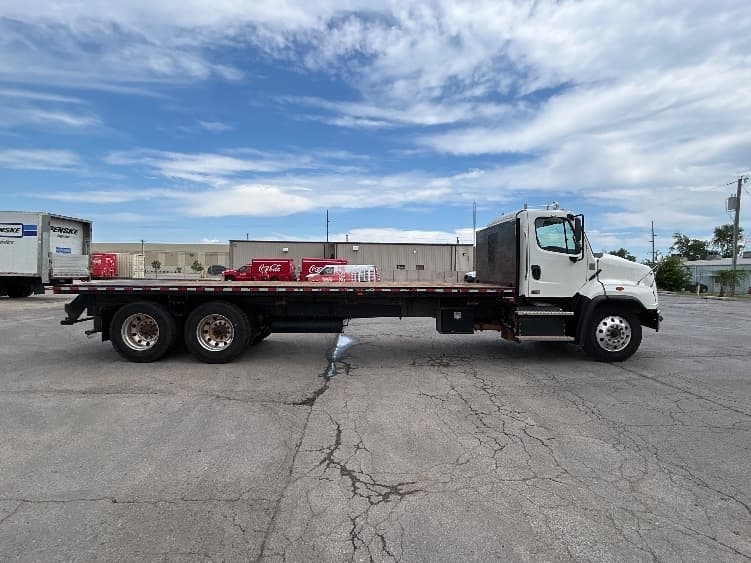 2020 Freightliner 114SD in Tulsa, OK — photo 10