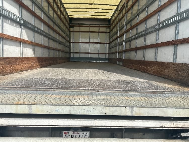 2018 Freightliner M2 106 in Milford, DE — photo 10