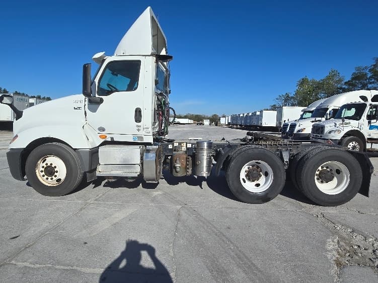 2018 International LT in Wilmington, OH — photo 4