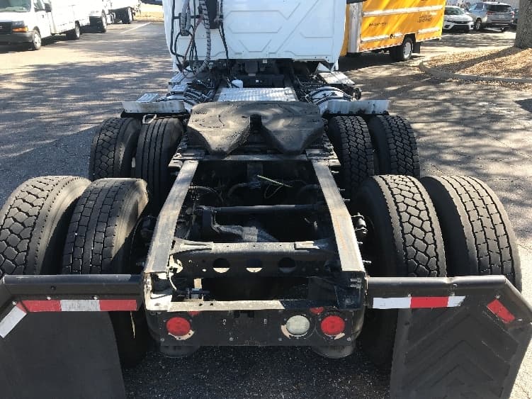 2018 International LT in Pensacola, FL — photo 6